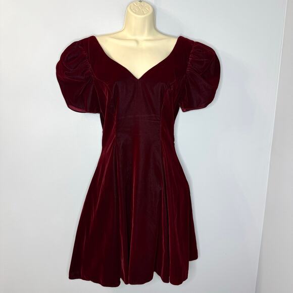 JUMP Vintage Velvet Puff Sleeve V-Neck  Fit & Flare Mini Dress Dark Romantic 7/8 - Picture 1 of 14